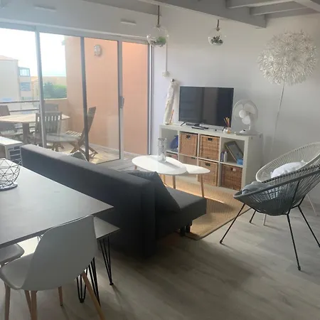 Magnificent T3 Duplex Seaside Style 公寓 *